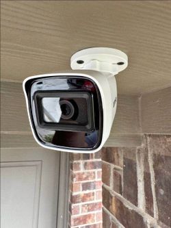 CAMARAS DE SEGURIDAD/SECURITY CAMERAS