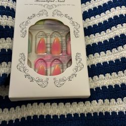 Press On Nails