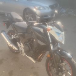 2015 Honda Cv500f