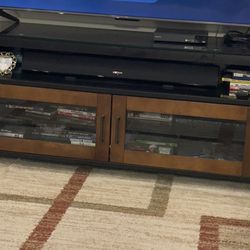 Entertainment center . Beautiful Condition 