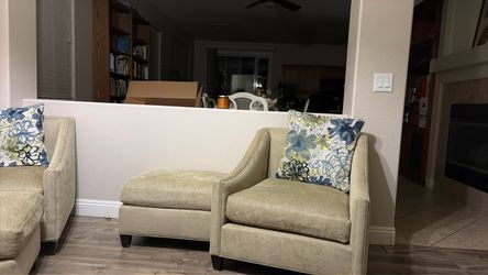 Chairs 10.00
