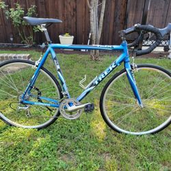 Trek SLR ROAD BIKE