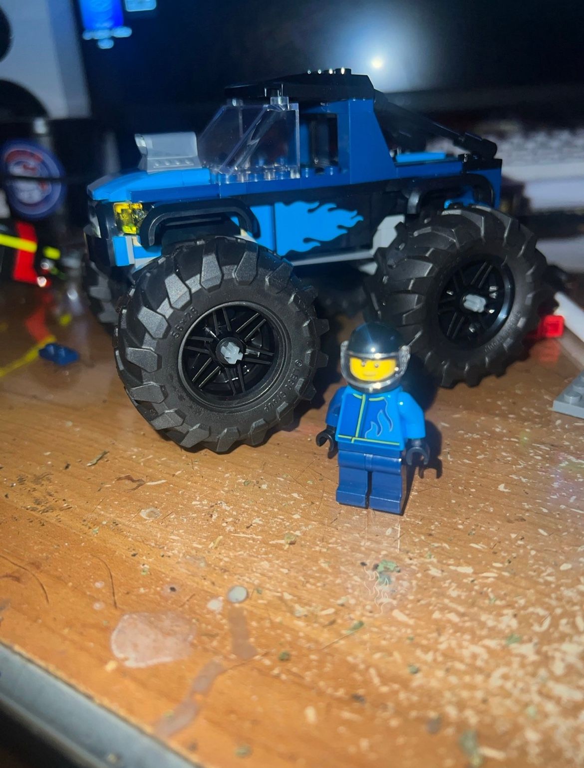 Blue Monster Truck (Lego)