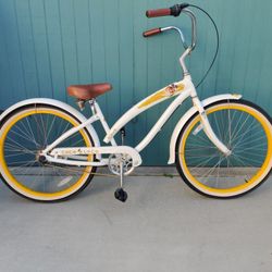 Women's beach cruiser