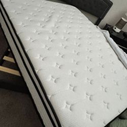 Queen Mattress 