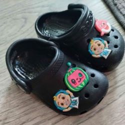 Crocs 4c for Sale in Donna, TX - OfferUp