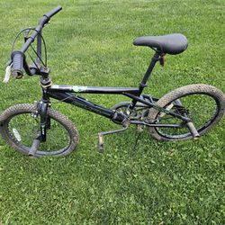 Bicycle For Sale 45.00 CASH ONLY 