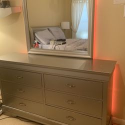 Bedroom Set Furniture 