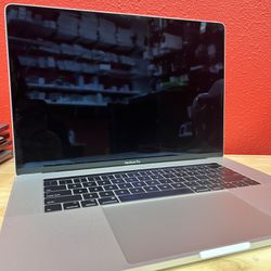 MacBook Pro 15” 2019 256GB 