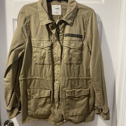 Size 1X, Adorable Ladies Lightweight Jacket.  (Johnstown Ohio)