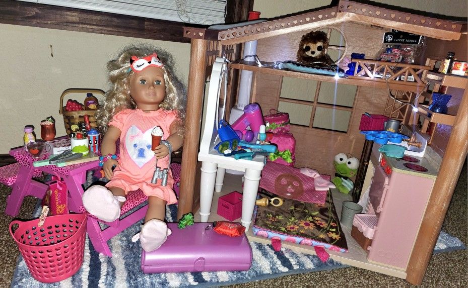 American Doll Size CABIN & Accessories TOY LOT