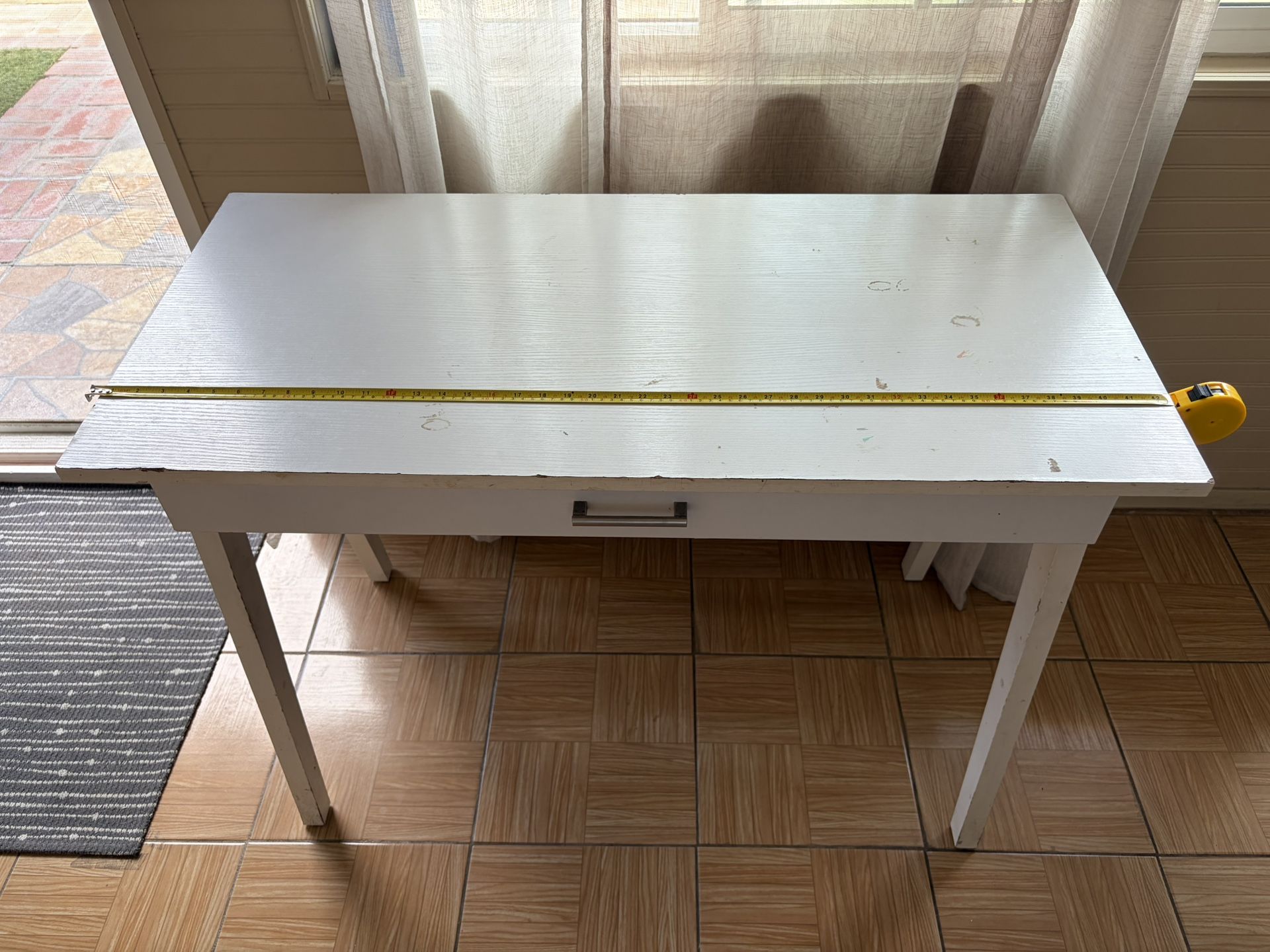 white desk $30