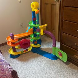 Ballapalusa A Fun Ball Ramp Toy
