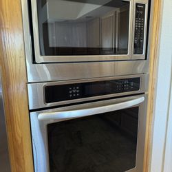 KitchenAid Electric Microwave and Oven Combo