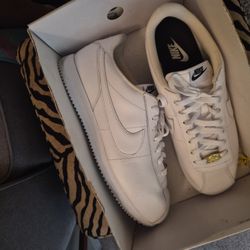 Nike Cortez sz 13 mens