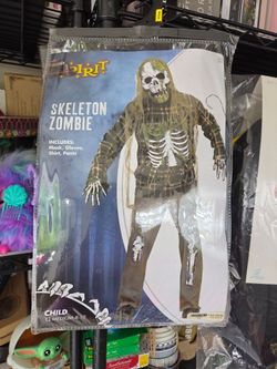 Skeleton zombie new ahalloween costume. Sz 8/10