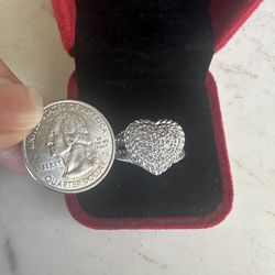 925 Sterling silver Designer Judith Ripka heart ❤️ Ring , size 8 , hallmarked in photos