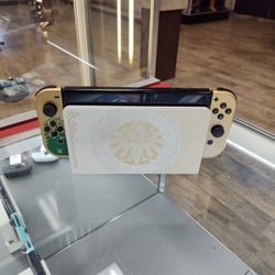 Nintendo Switch OLED (Zelda Edition)