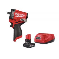 Milwuakee Fuel 3/8” Stubby impact Kit With Battery New!