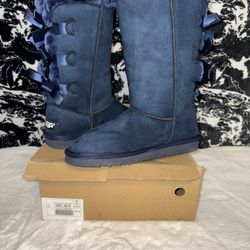 New Size 5.5y / 7 Women Uggs High Boot Bow Blue