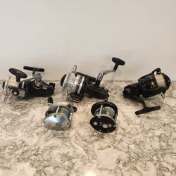 5 Fishing Reels, Shakespeare,  SHIMANO BANTAM 300 BAITCASTER FISHING REEL & More