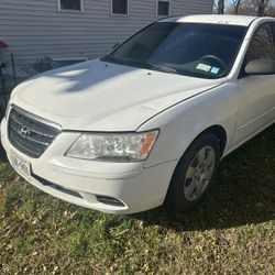 Hyundai Sonata 2010 FOR PARTS