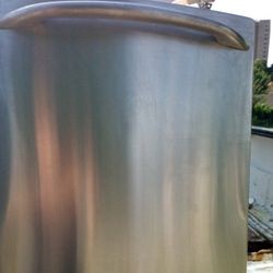 LIKE NEW STAINLESS STEEL DISHWASHER 