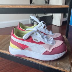 Girls Puma Running Shoes