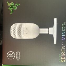 Razer Seiren V3 Mini Microphone
