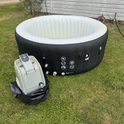 Hot tub