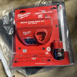 Milwaukee 12v Battery And Charger
