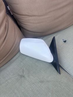 RIGHT PASSENGER SIDE MIRROR 2010 TOYOTA CAMRY (WHITE)