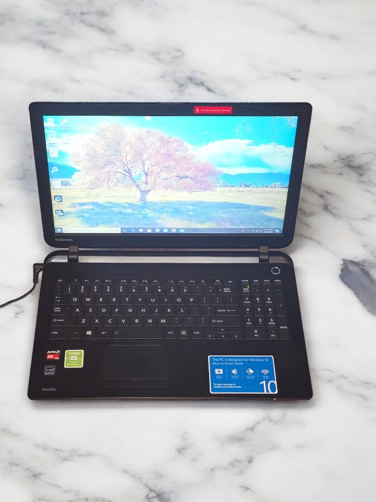 Toshiba Laptop (MICROSOFT OFFICE 2024)