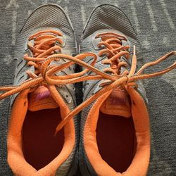 Women’s Nike Shoe