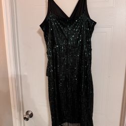 Black And Green Sparkling Short Dress