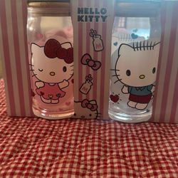 NEW Hello Kitty Glass Can Set – 2pk with Bamboo Lids & Straws