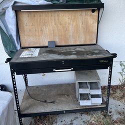 Hyper Tough Work Bench With Drawer 