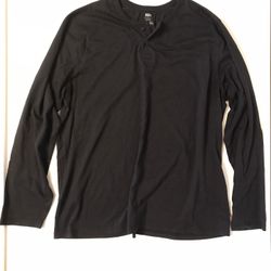 Levi’s Men’s Long Sleeve Henley — Size XL