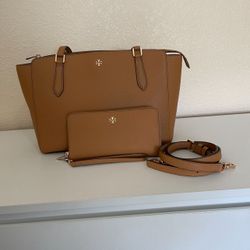 Tory Burch Purse & Wallet