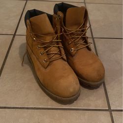 Used Timberlands Size 7