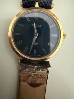 Vintage authentic Gucci ladies 2000M watch