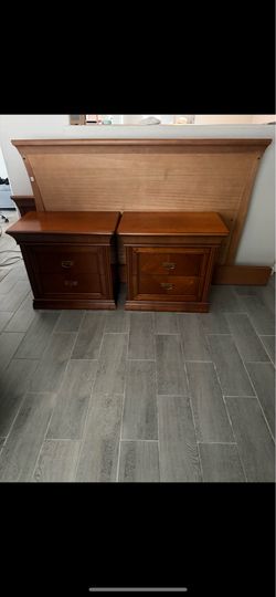 Night Stand & Bedframe Set