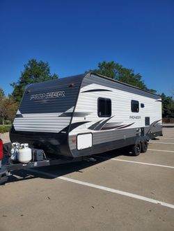 🏕 2021 29BH like new Pioneer Camper trailer
