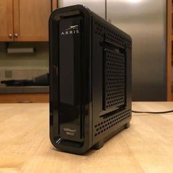 ARRIS SURFboard SB6121 4x4 DOCSIS 3.0 Cable Modem Black