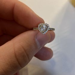 Gold Heart Ring