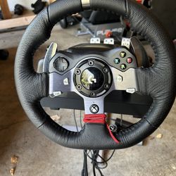 Logitech G920 Driving Force Racing Wheel And Pedals