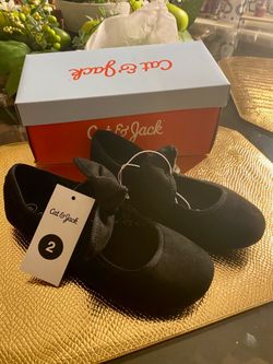 Girls shoes size 2