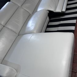 SECTIONAL GENUINE LEATHER RECLINER ELECTRIC WHITE COLOR.. ✅💥🚛DRLIVERY SERVICE AVAILABLE 💥✅🚛