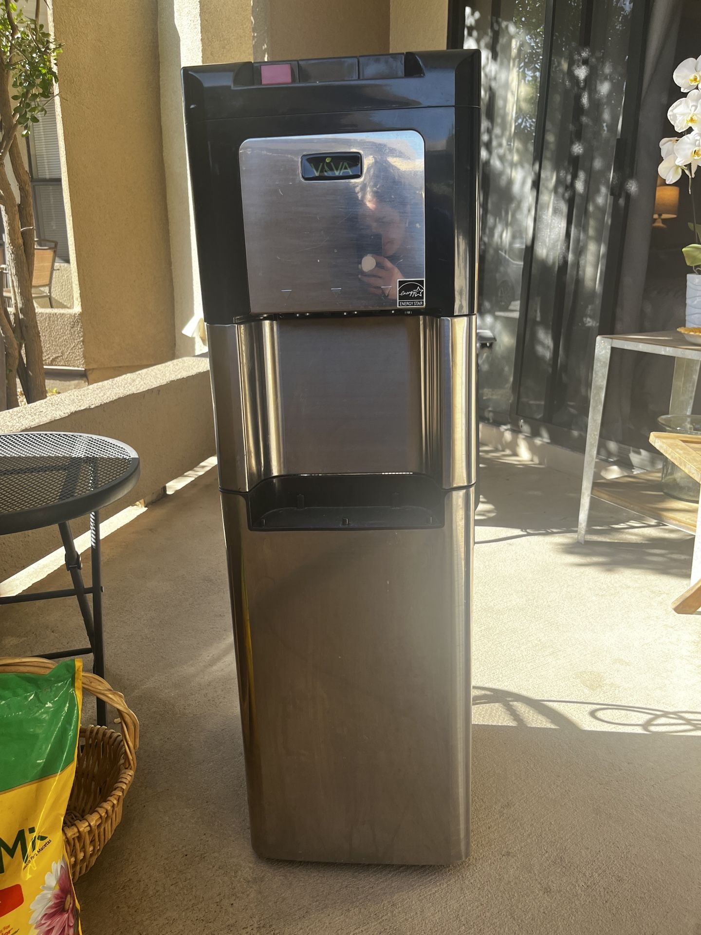 Viva Water Cooler / Dispenser