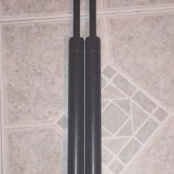 Brand New UnderCover Gas Struts – ST270ED12-45 – Set of 2
